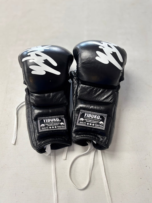 Yibuko MMA Lace-up Gloves 9oz