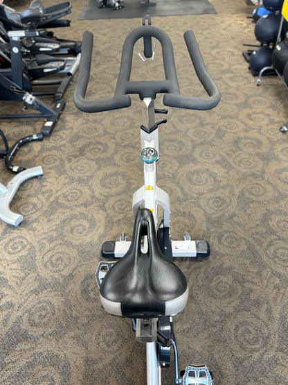 Vision Fitness ES600 Indoor Cycle