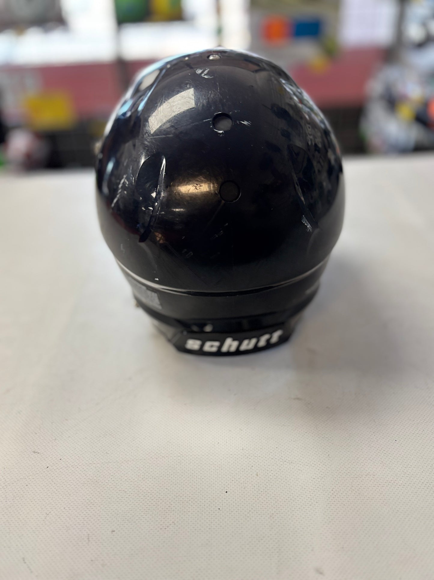Schutt Vengeance A11 Youth 2024 Medium  (used)