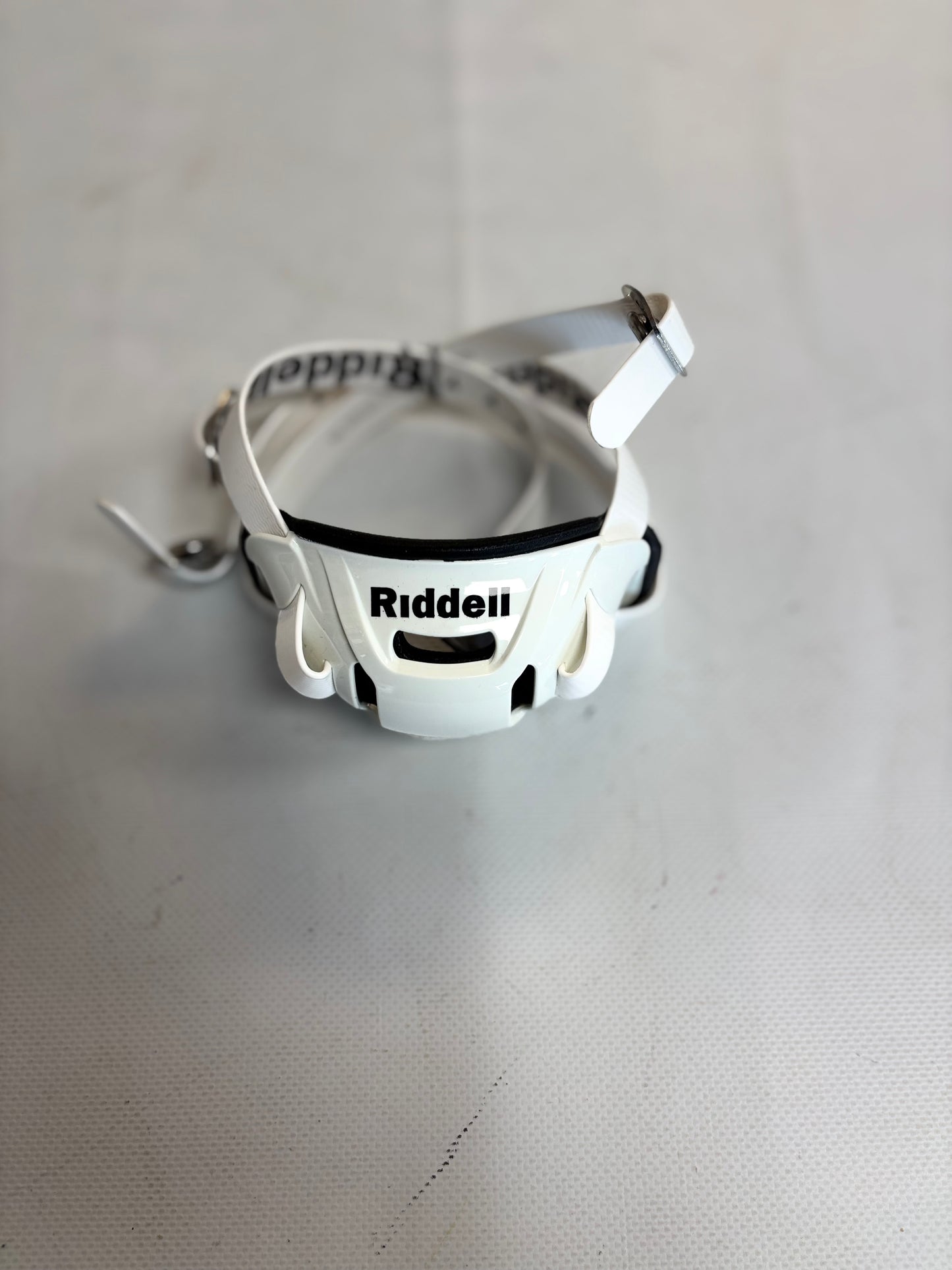 Riddell High Hook Up Chin Strap (used)