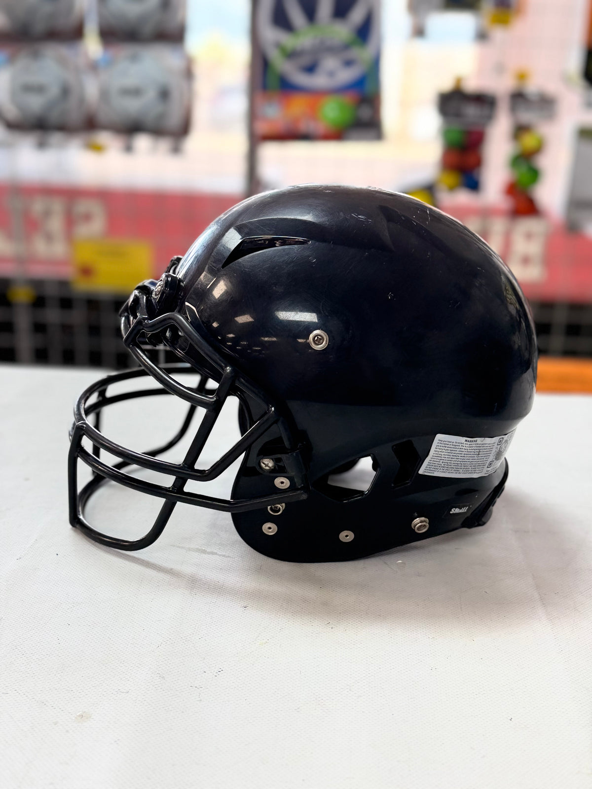 Schutt Vengeance Youth Small 2020 Helmet (used)