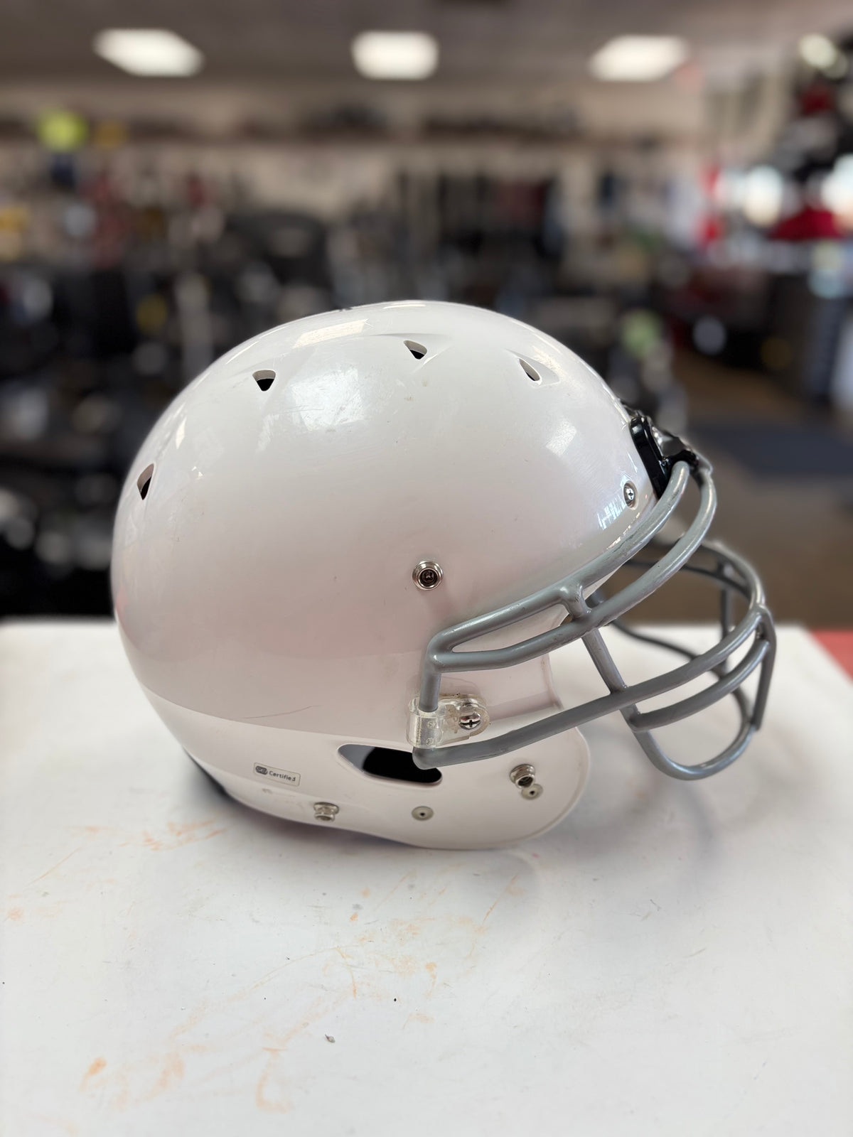 Schutt Recruit Hybrid 2019 Youth Large (used)