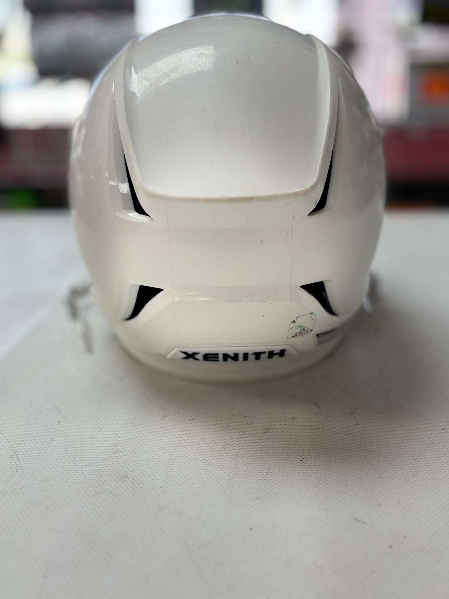 2024 Xenith Shadow Large (used)