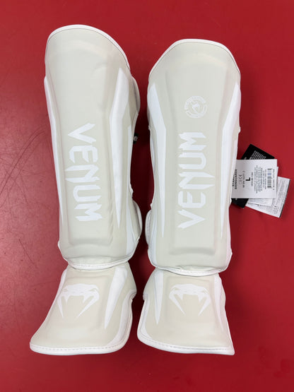 Venum Elite Shin Guards - Size Large - Minor Imperfection