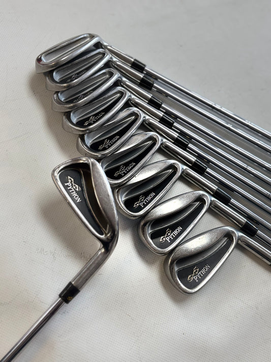Snake Eyes Python Iron Set 3-9, PW, AW, SW right hand (used)