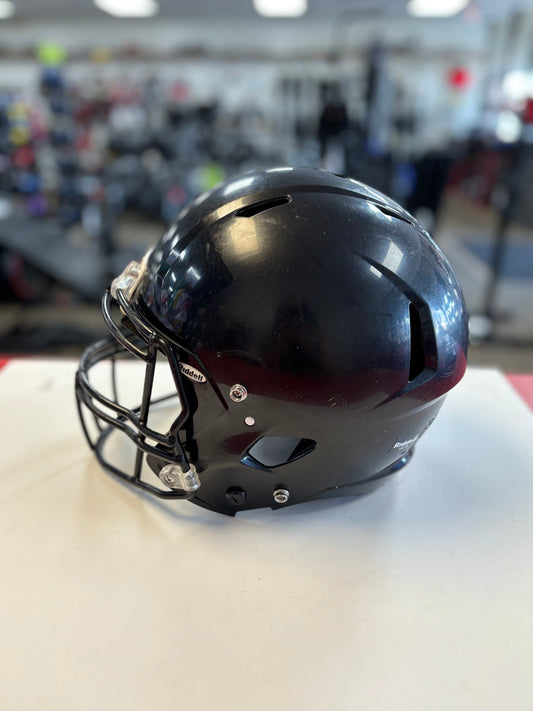 Riddell Victor-I Youth L/XL 2024 Football Helmet (used)