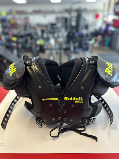 Riddell Surge Youth Medium Shoulder Pads (used)