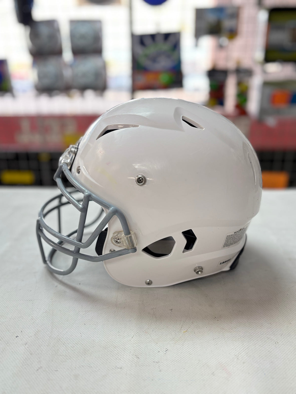 Schutt Vengeance A11 Youth Large Helmet 2026 (used)