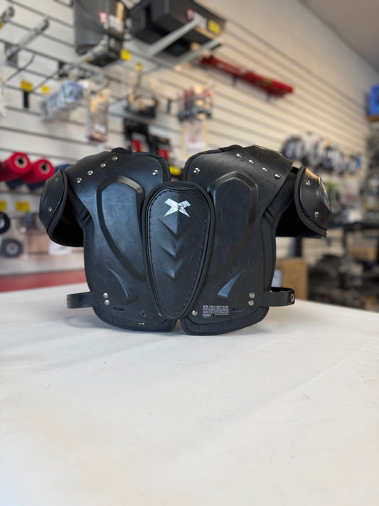 Xenith Flyte Shoulder-pads Youth Large (used)