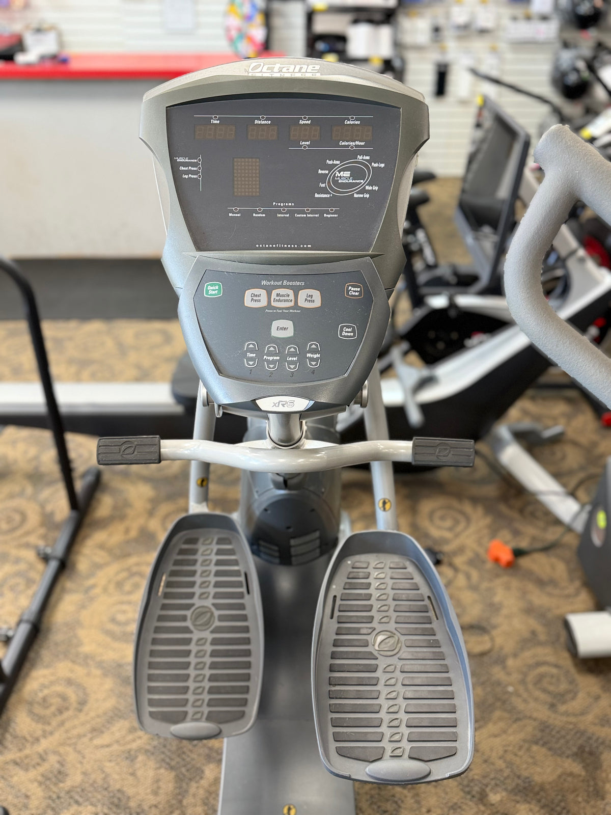 Octane Fitness XR6 Recumbent Elliptical (used/like new)
