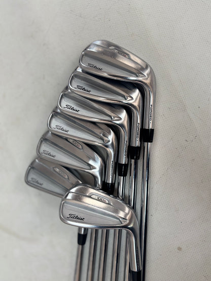 Titleist T100S Forged Iron Set Right Handed 5-PW, 48° GW