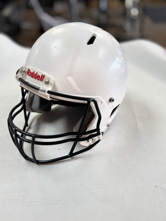 2023 Riddell Victor I Youth Small/Medium Football Helmet
