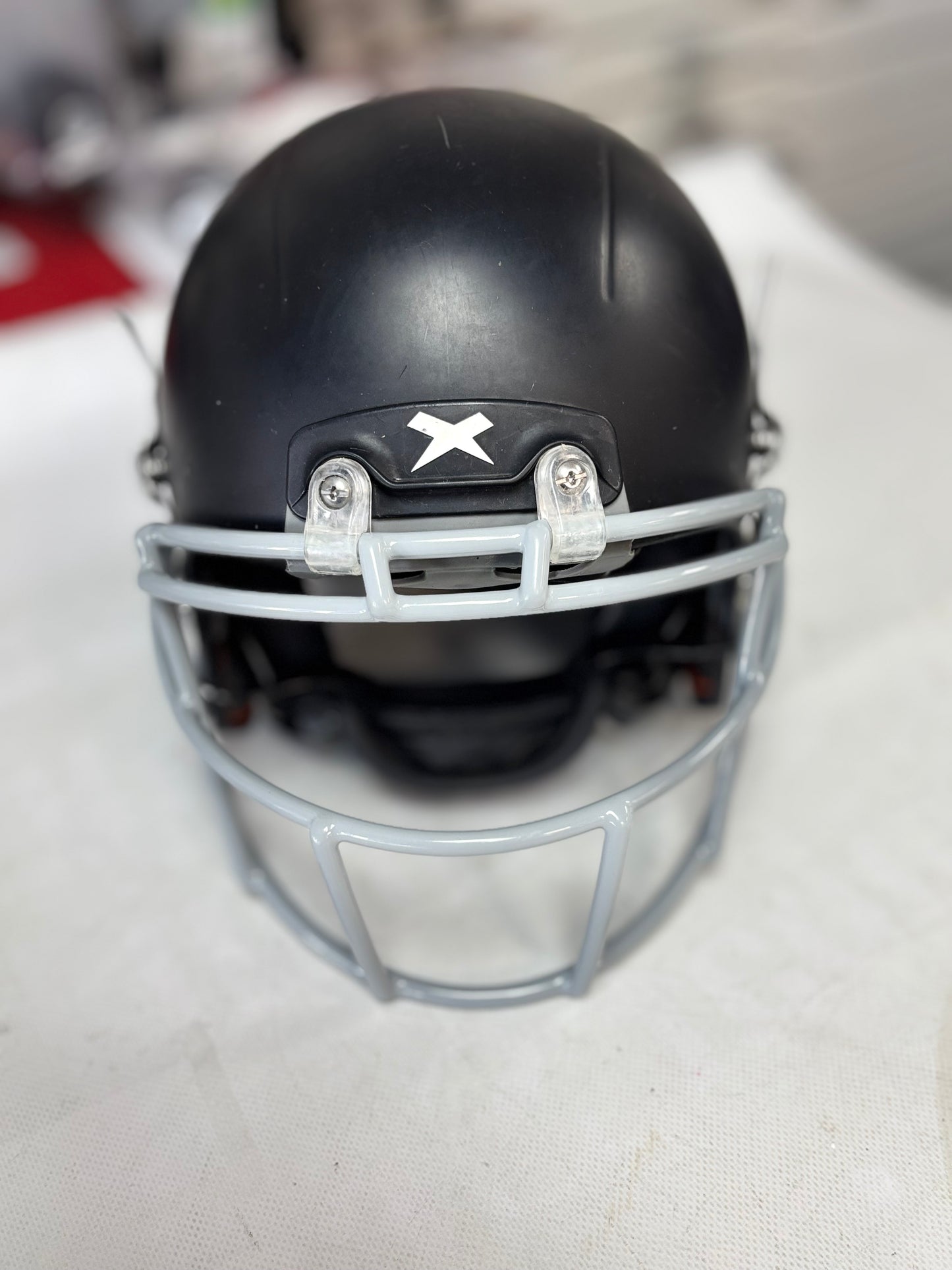2023 Xenith X2E+ Youth Medium Football Helmet (used)