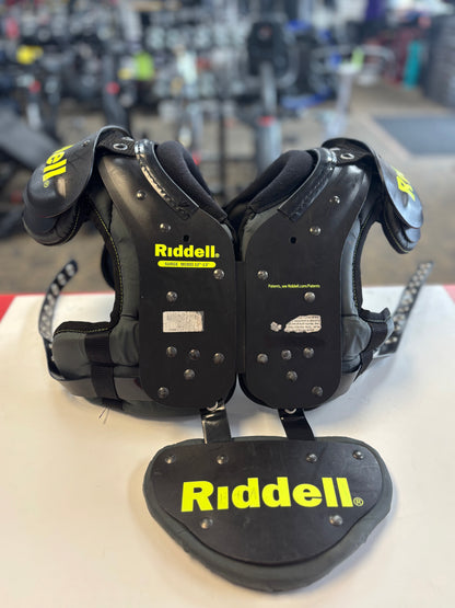 Riddell Surge Youth Medium Shoulder Pads (used)