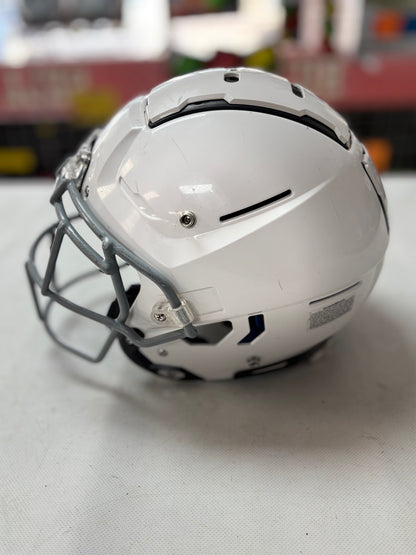 2023 White Schutt F7 LX1 Youth Medium Football Helmet (used)