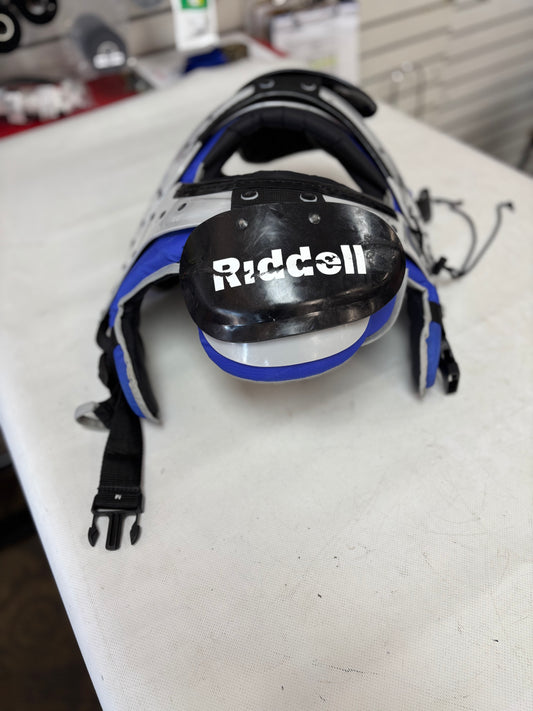 Youth Riddel Pursuit Size Medium Shoulder Pads