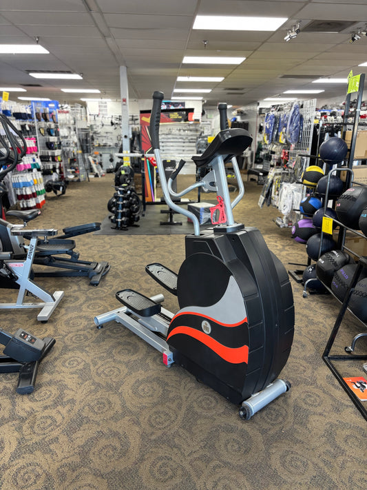 Ironman 500 E Elliptical (used)