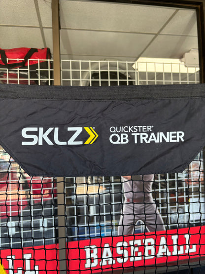 Skilz Quickster QB trainer Net (used)