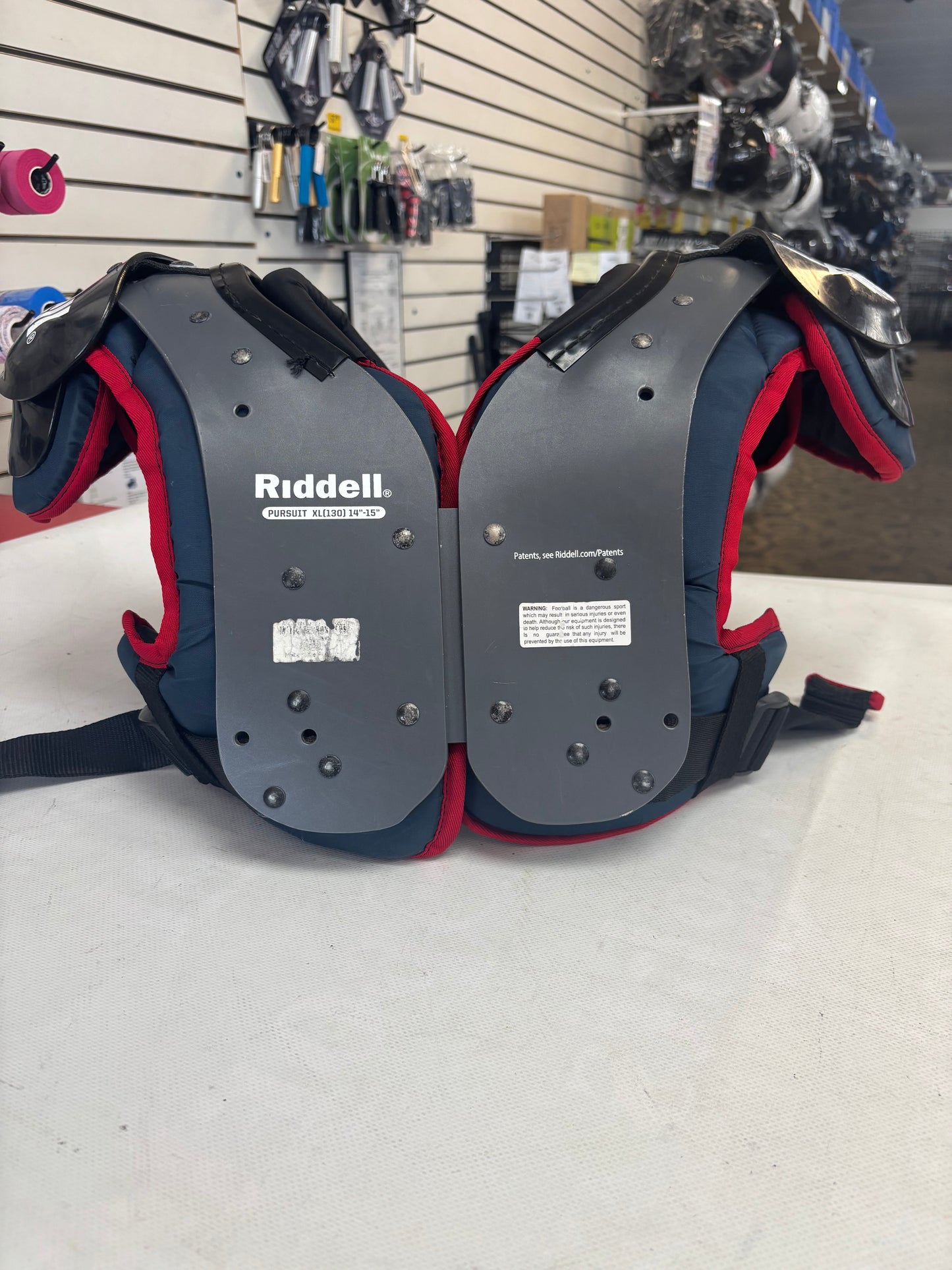 Riddell Pursuit Youth XL Shoulder Pads (used)