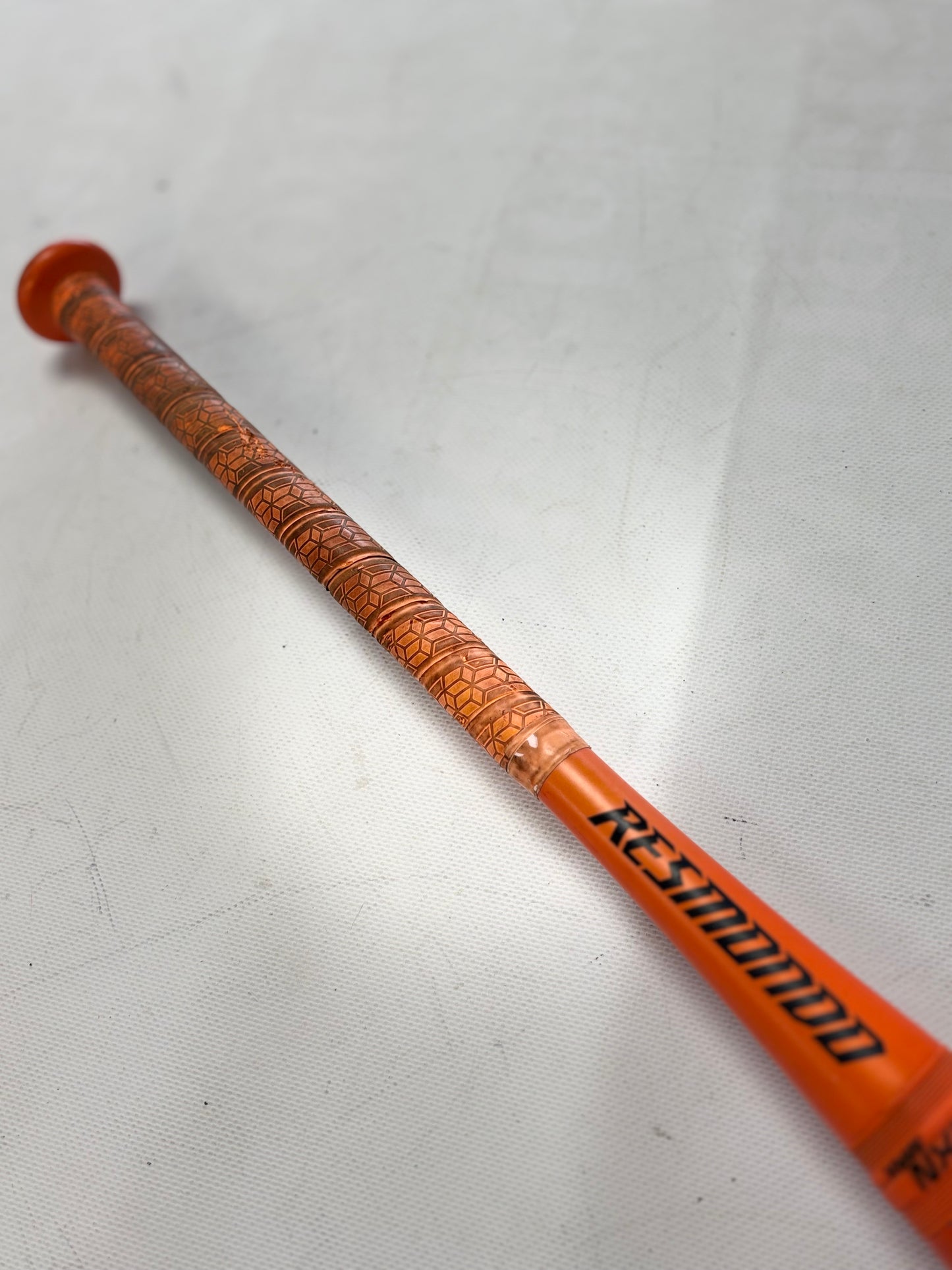 Easton Resmondo Fire Flex Slowpitch Softball Bat 34” -drop 8.5 (used)