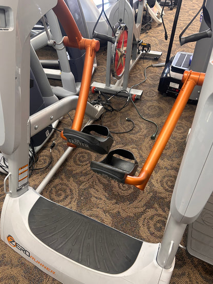 Octane Fitness Zero Runner (Used)