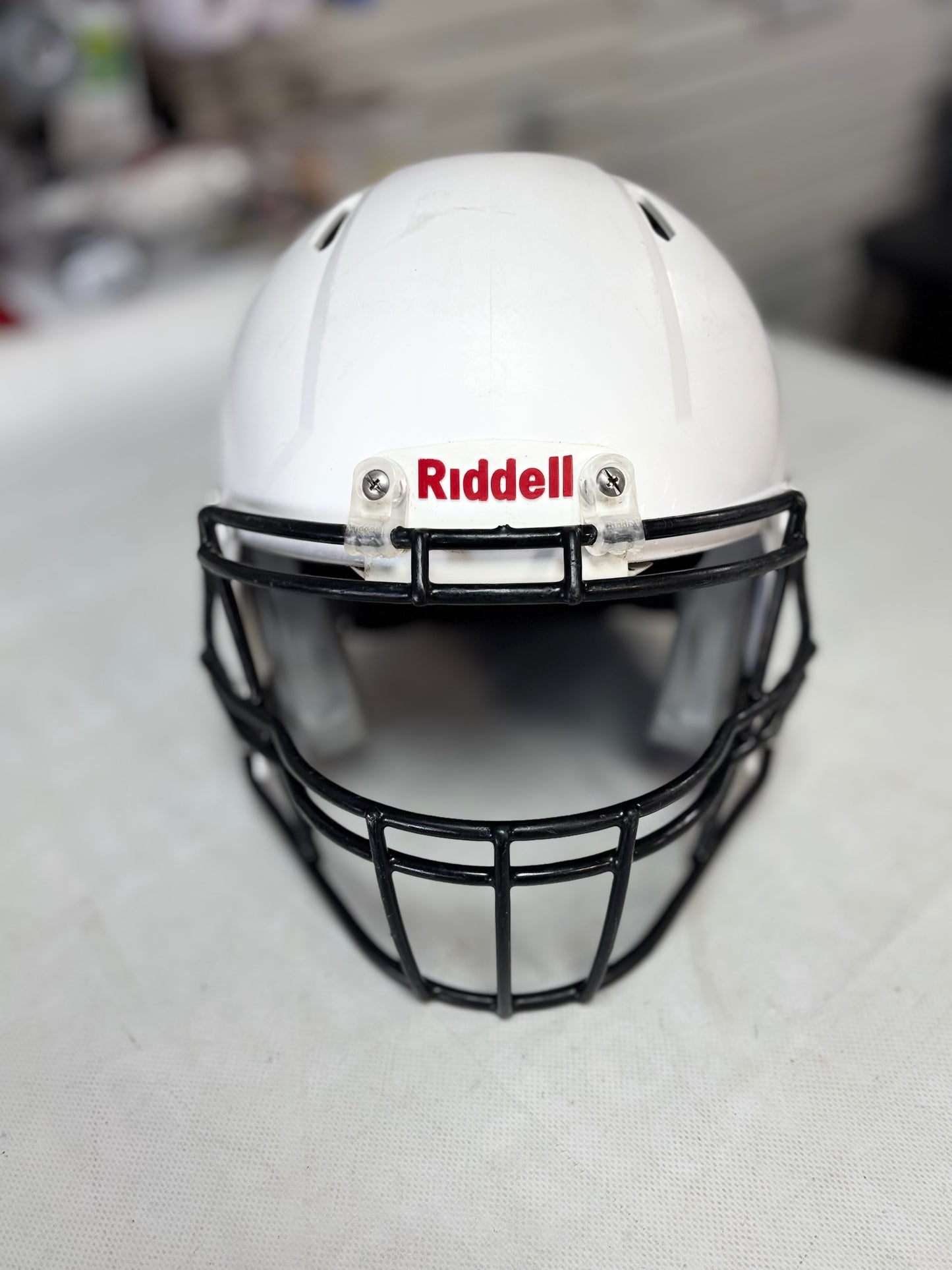 2024 Riddell Victor I Youth Small/Medium Football Helmet (used)