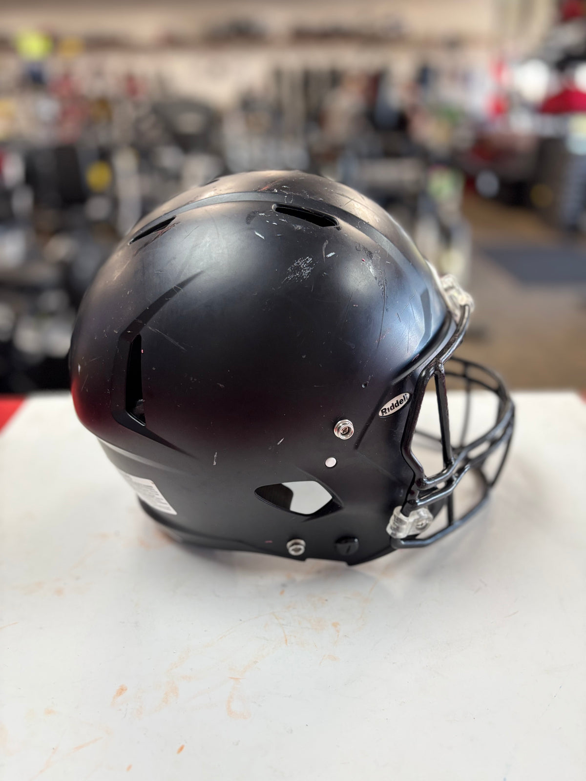 Riddell Victor -I 2023 Youth L/XL (used)
