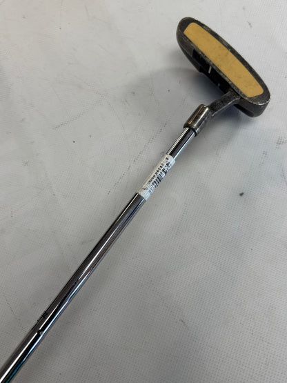 Strata golf lefty putter