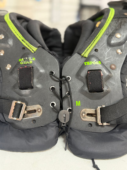 Battle Gear Youth Large Shoulder Pads (used)