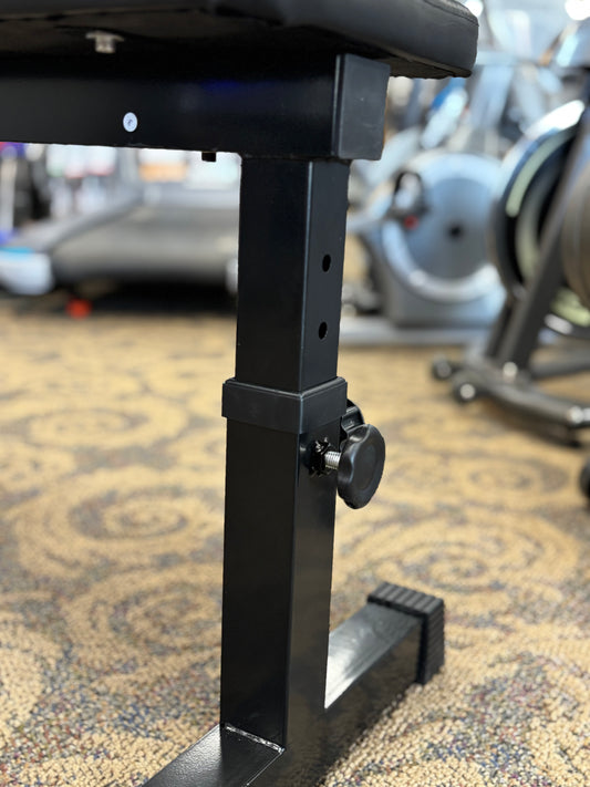 Flat Bench - Height Adjustable (Used)