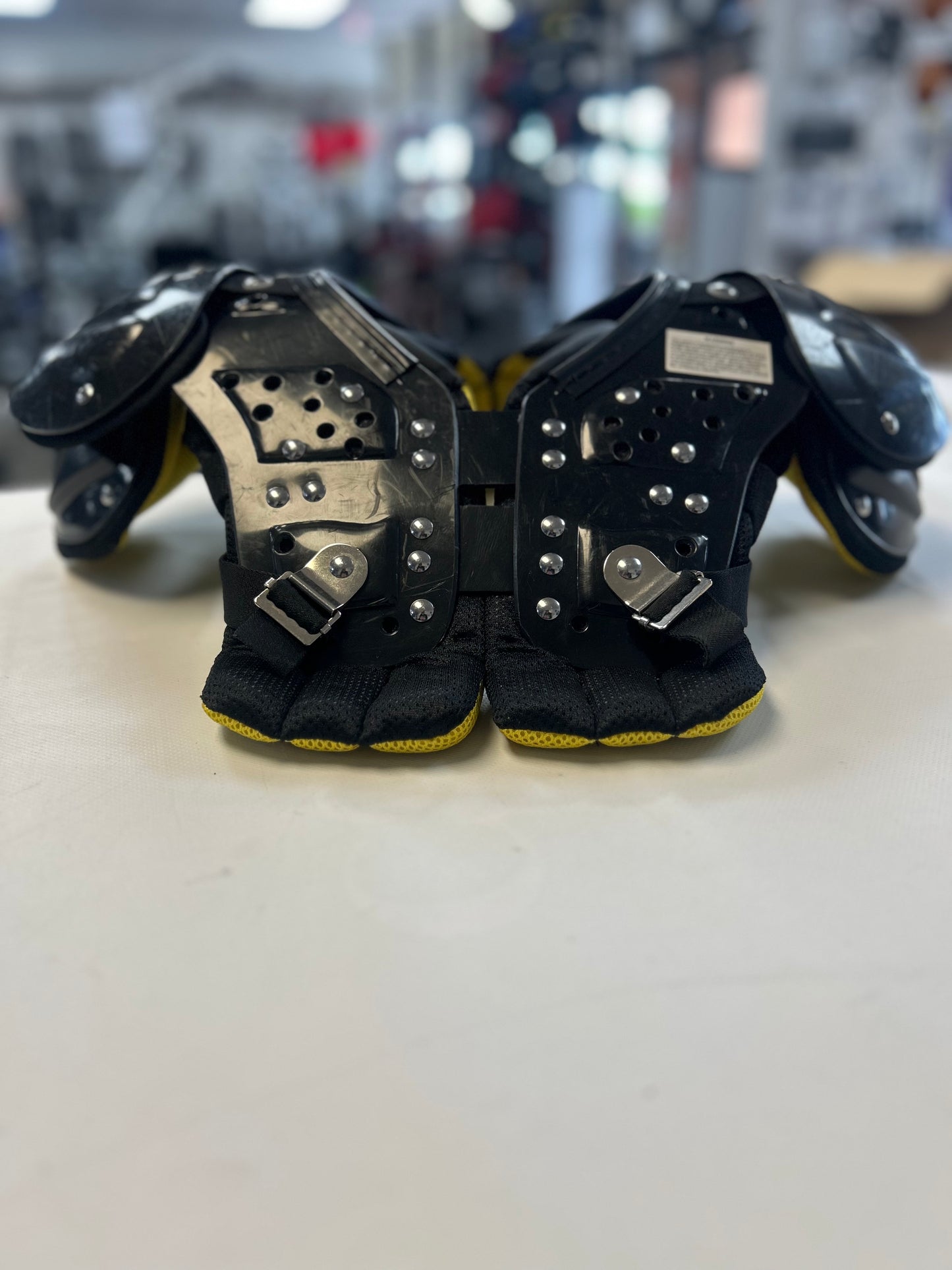 Schutt Yflex 2.0 Shoulderpads.  - Youth X-Small (Used)