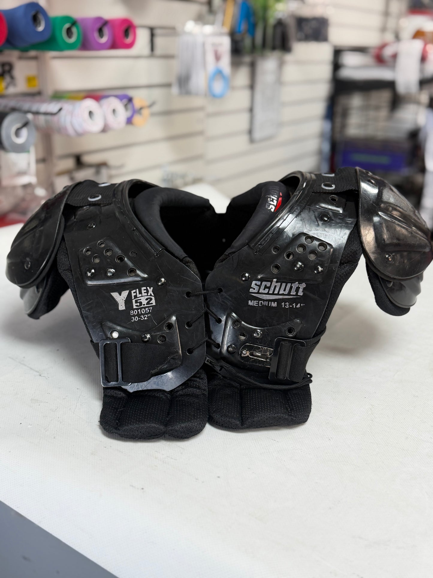 Youth Y Flex schutt Shoulder pads size Medium