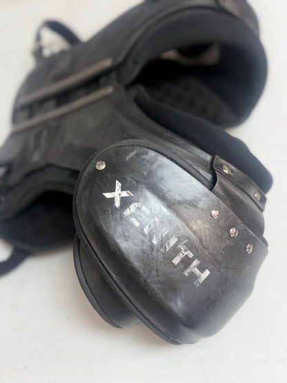 Zenith Velocity Pro Adult Medium Shoulder Pads (used)