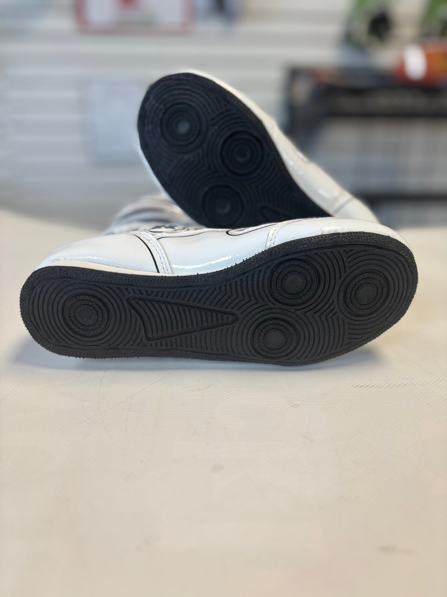 Ringside Undefeated Boxing Shoes - Size 3 (like new)