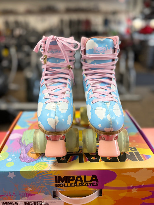 Cloudy Impala Rollerskates Size 7 (used)