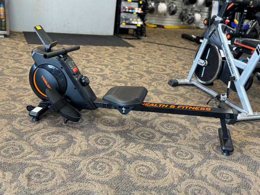 Yosuda Rowing Machine (Used)