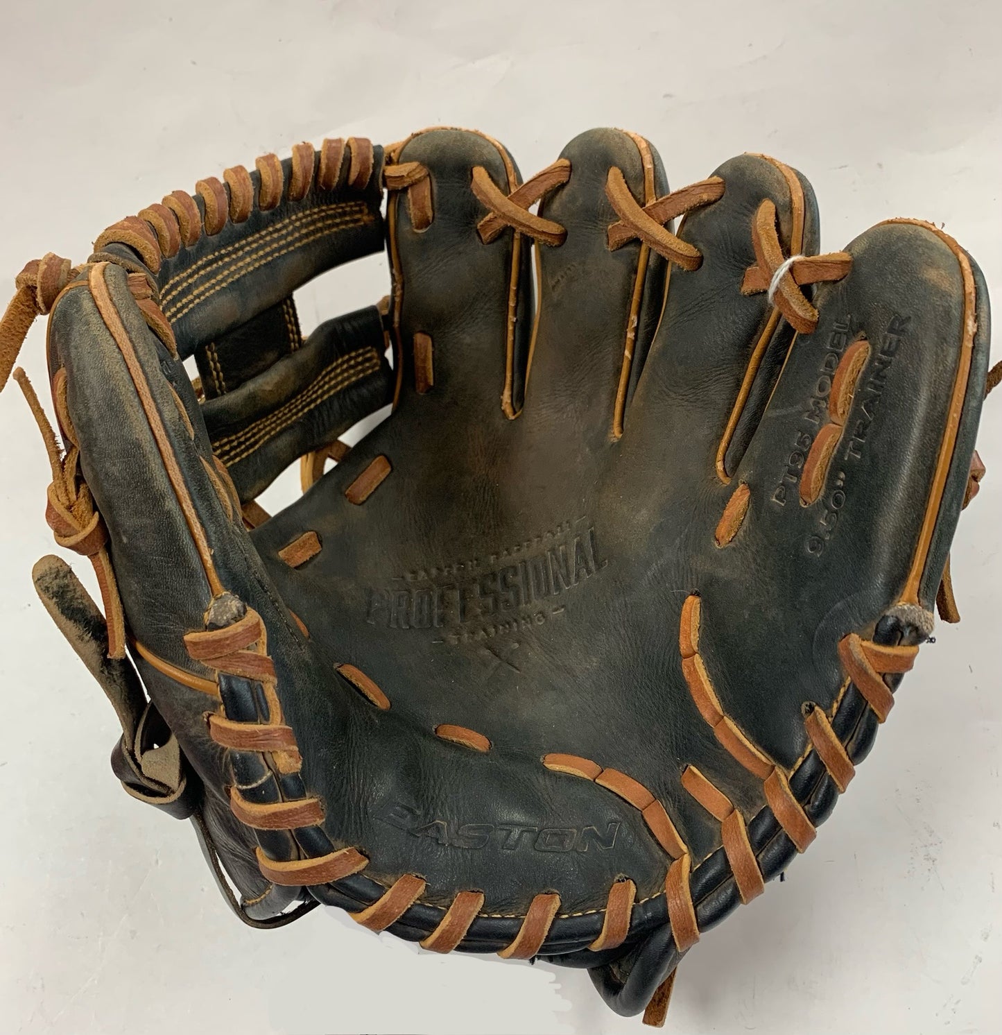 Baseball Gloves - Used, Quality Mitts