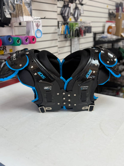 Champro Gauntlet Shoulder Pads Adult 2XL (used)