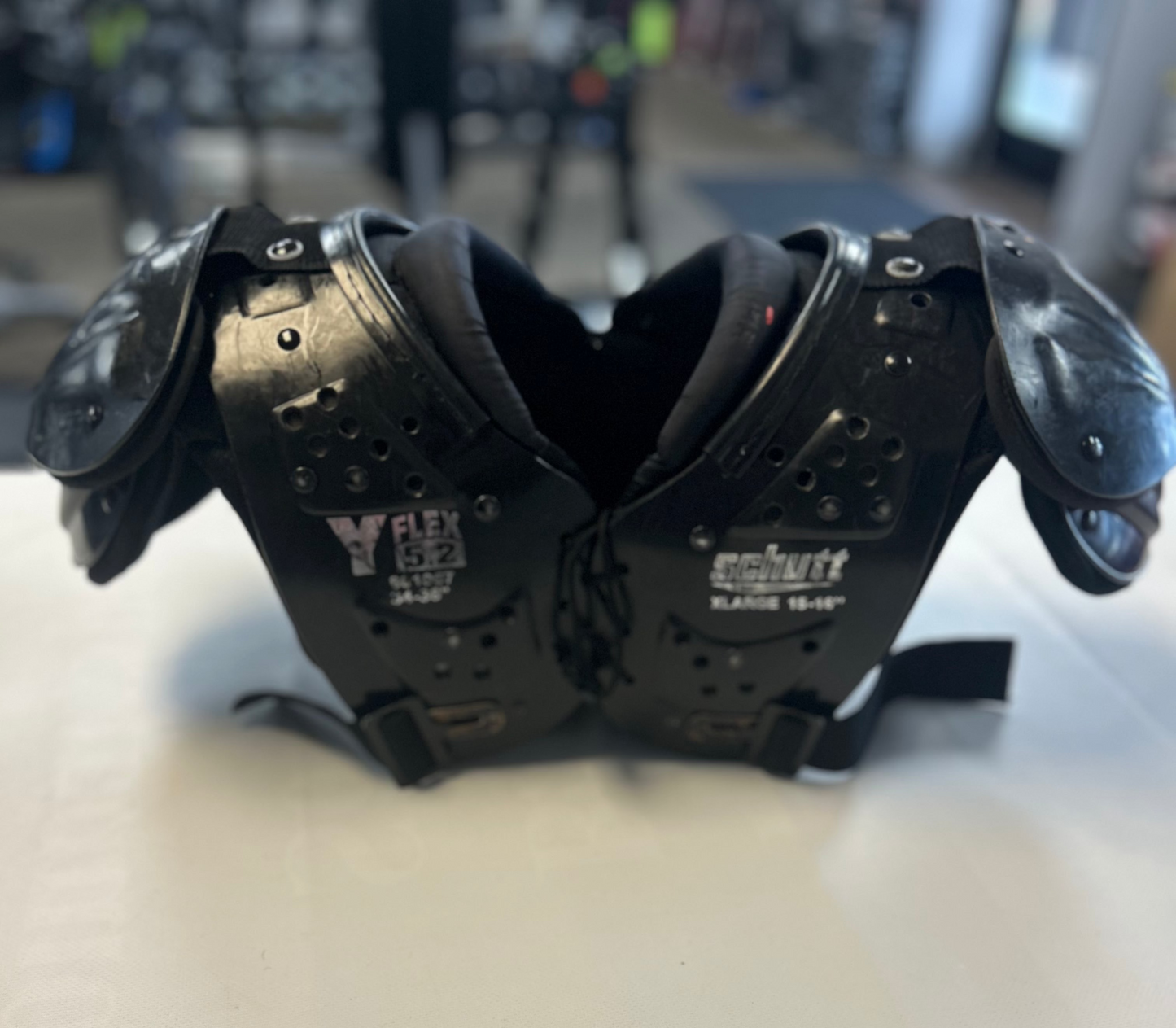 Schutt Y-Flex 5.2 Shoulderpads - Youth XL (used)