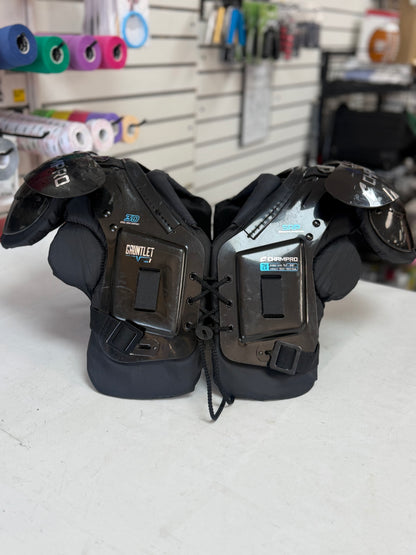 Champro Gauntlet Youth 2XL Shoulder Pads (used)