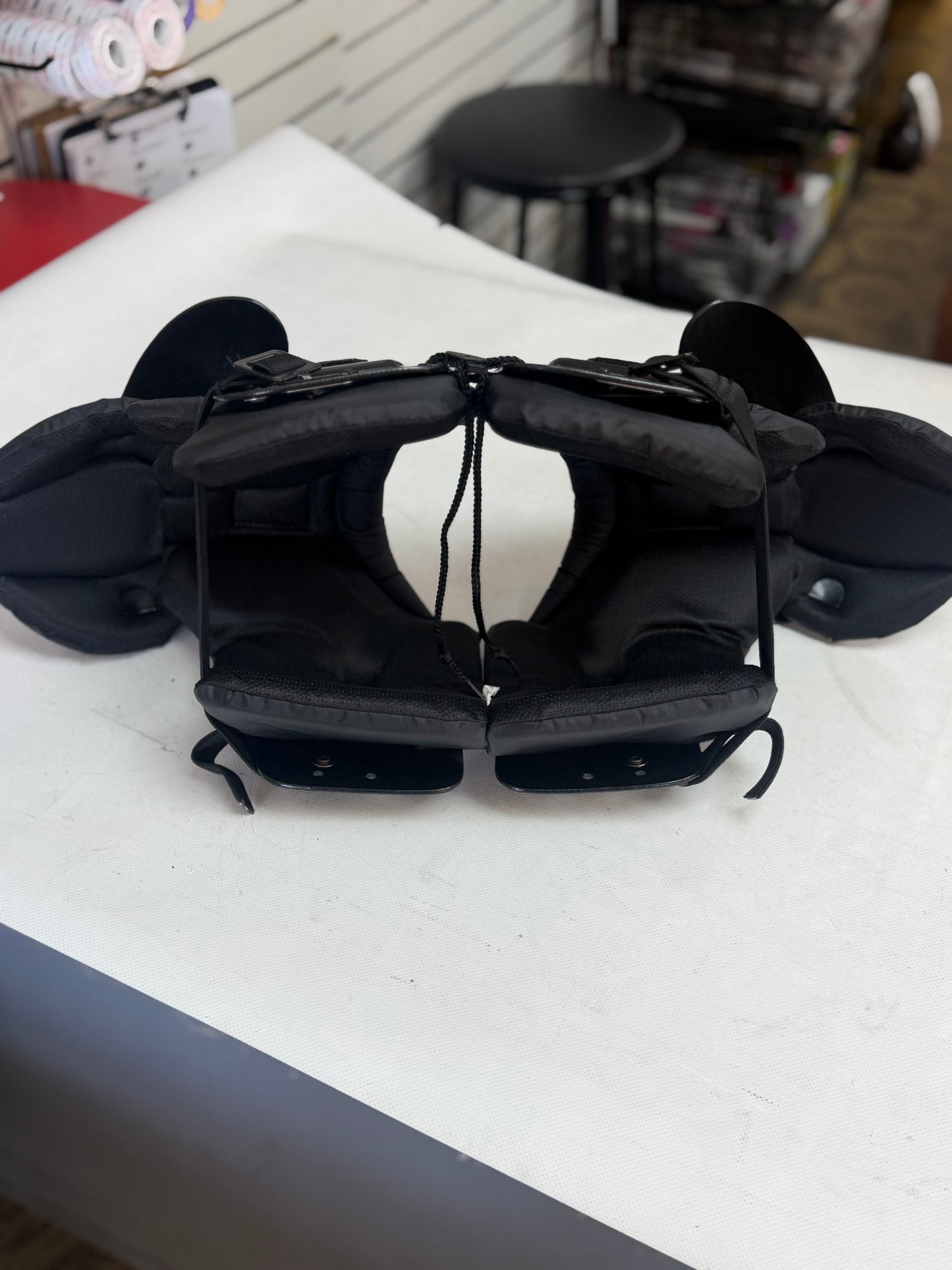 Champro Gauntlet Youth 2XL Shoulder Pads (used)