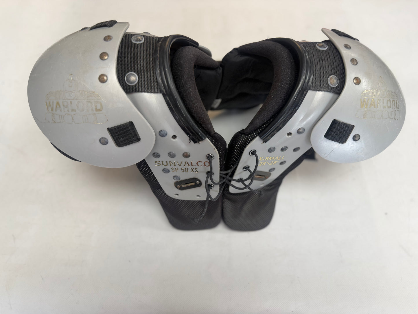 Warlord Shoulder pads Size x-small (used)