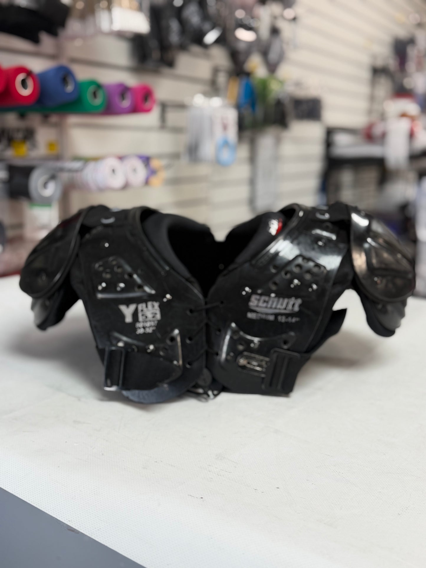 Youth Y Flex schutt Shoulder pads size Medium