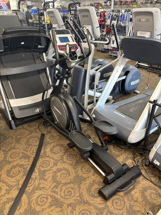 Sole E25 elliptical (Used)