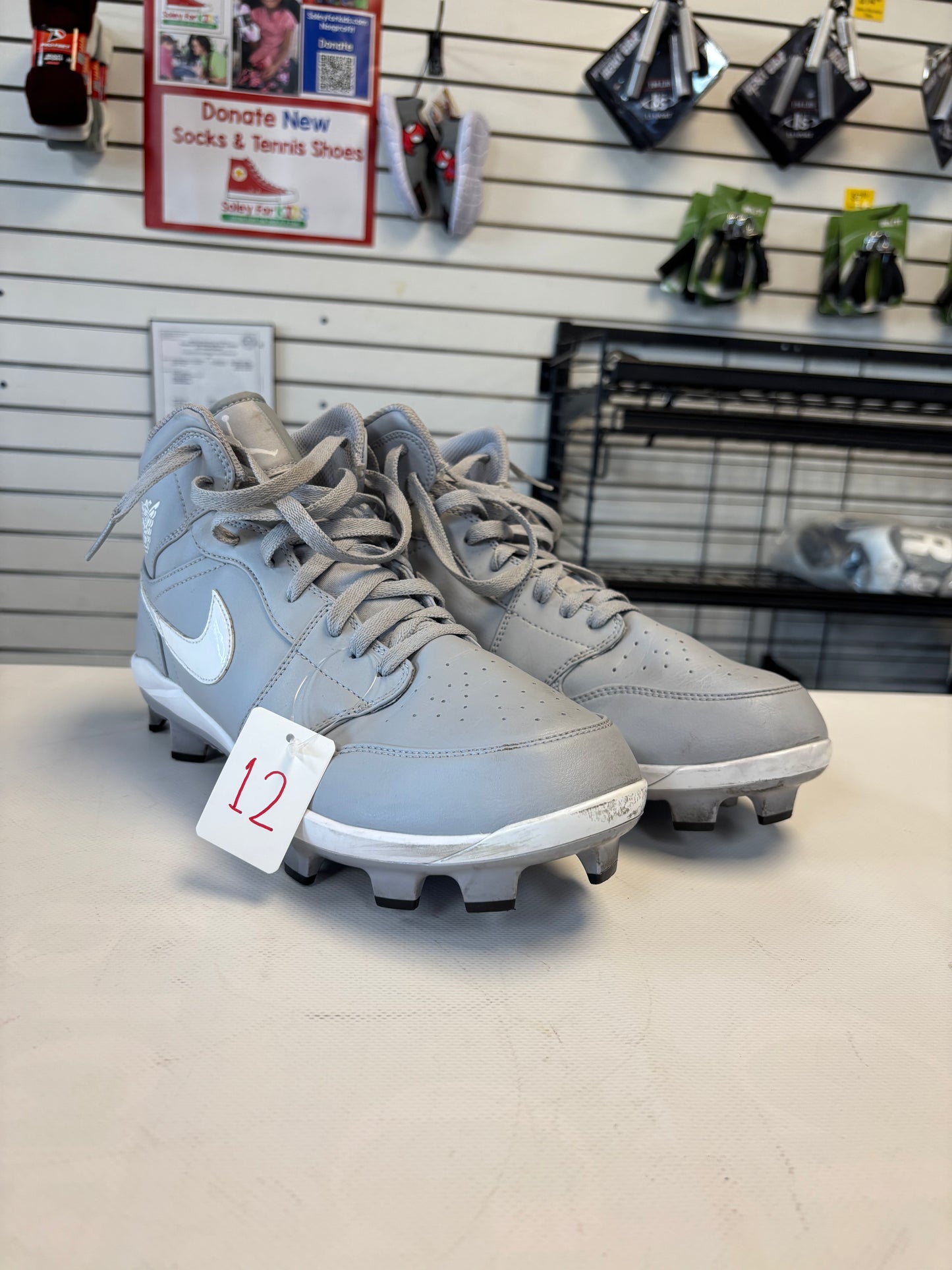 Jordan 1 Retro High Baseball Cleats (Size 12)
