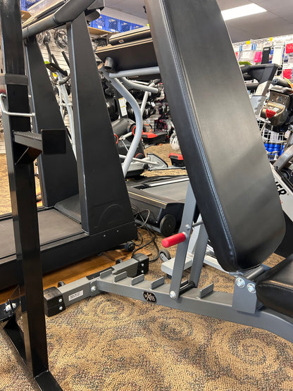 Xmark adjustable bench (incline and decline) used