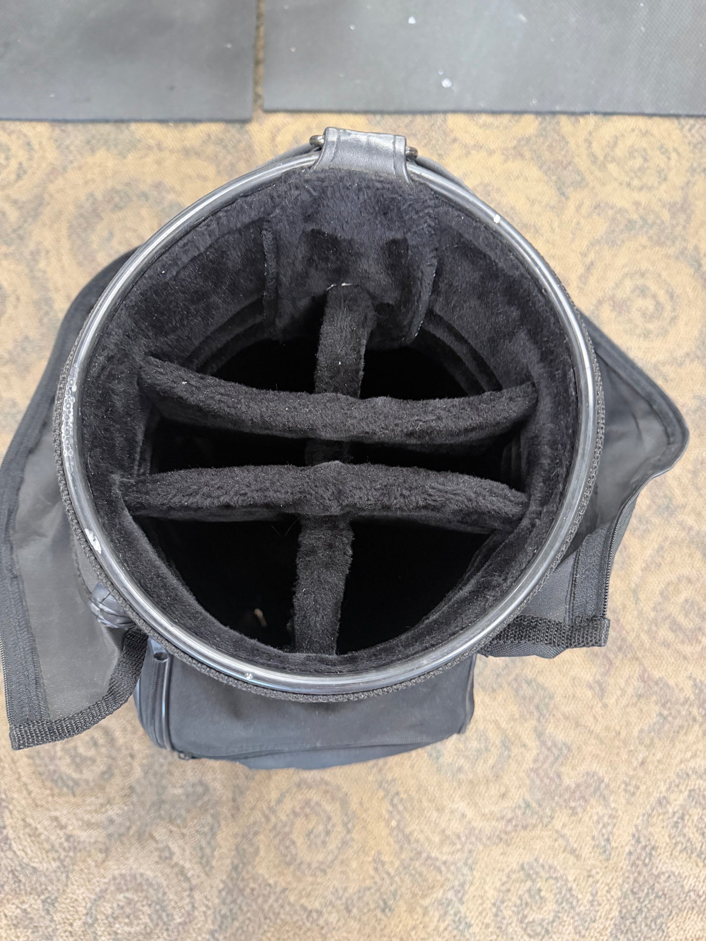 Golf Bag with Rain Cover (used)