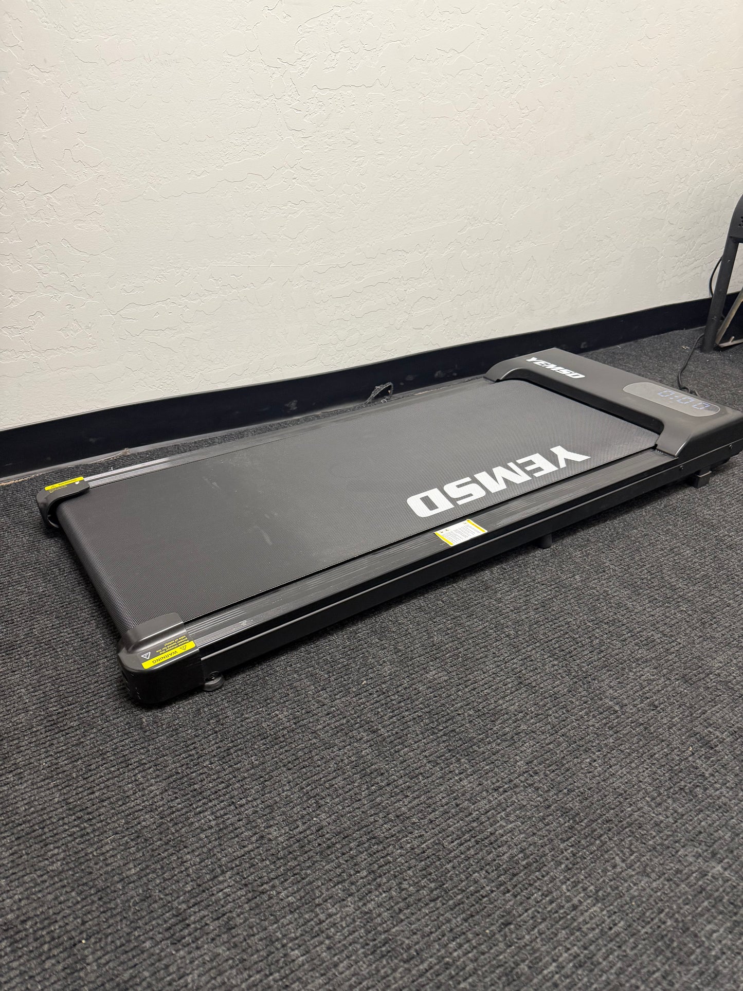 YEMSD walking pad/ treadmill (used)