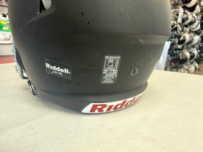 Riddell Victor-I Youth Lg/Xl Matte Black Football Helmet (used)