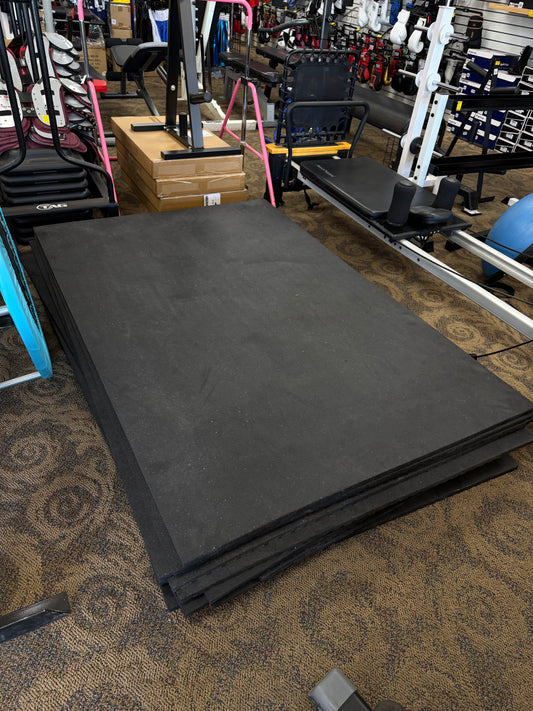 Rubber Mat - 4ft x 6ft Fitness Flooring (used)